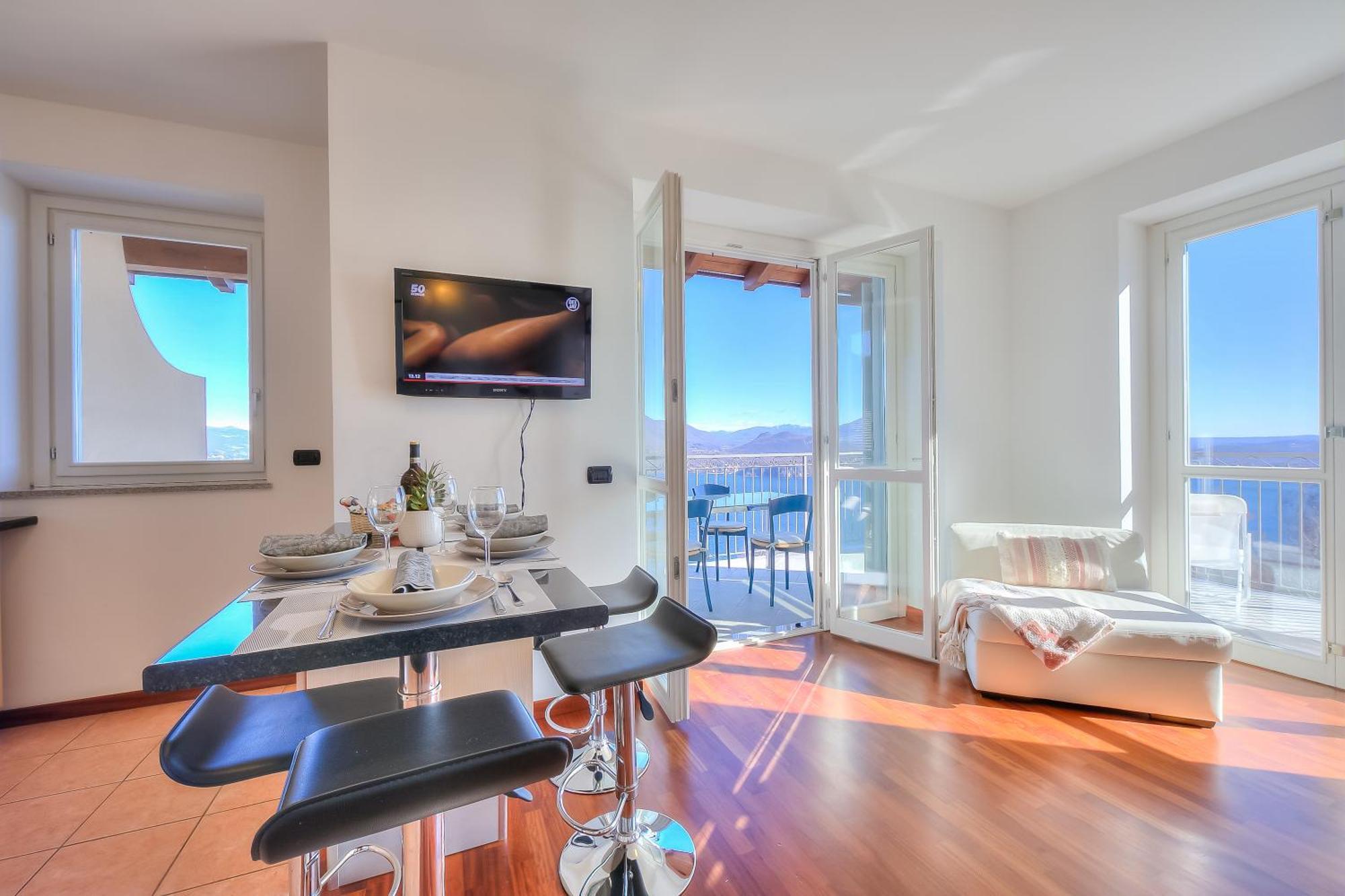 Penthouse The Magnifique View - Happy Appartamento *